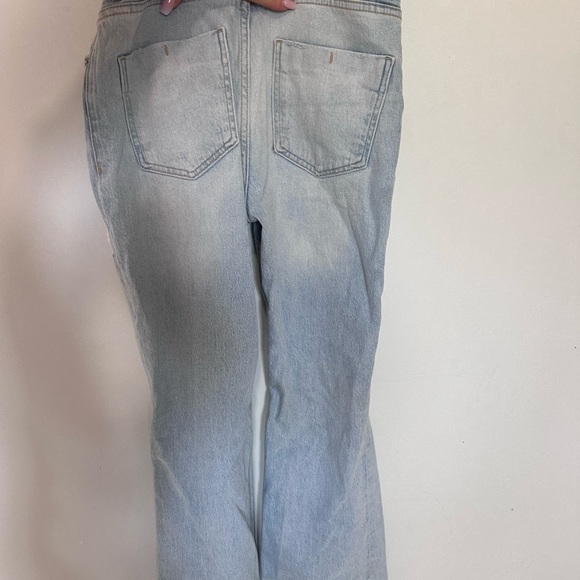 Zara high waisted flare light wash ripped denim - Picture 2 of 2